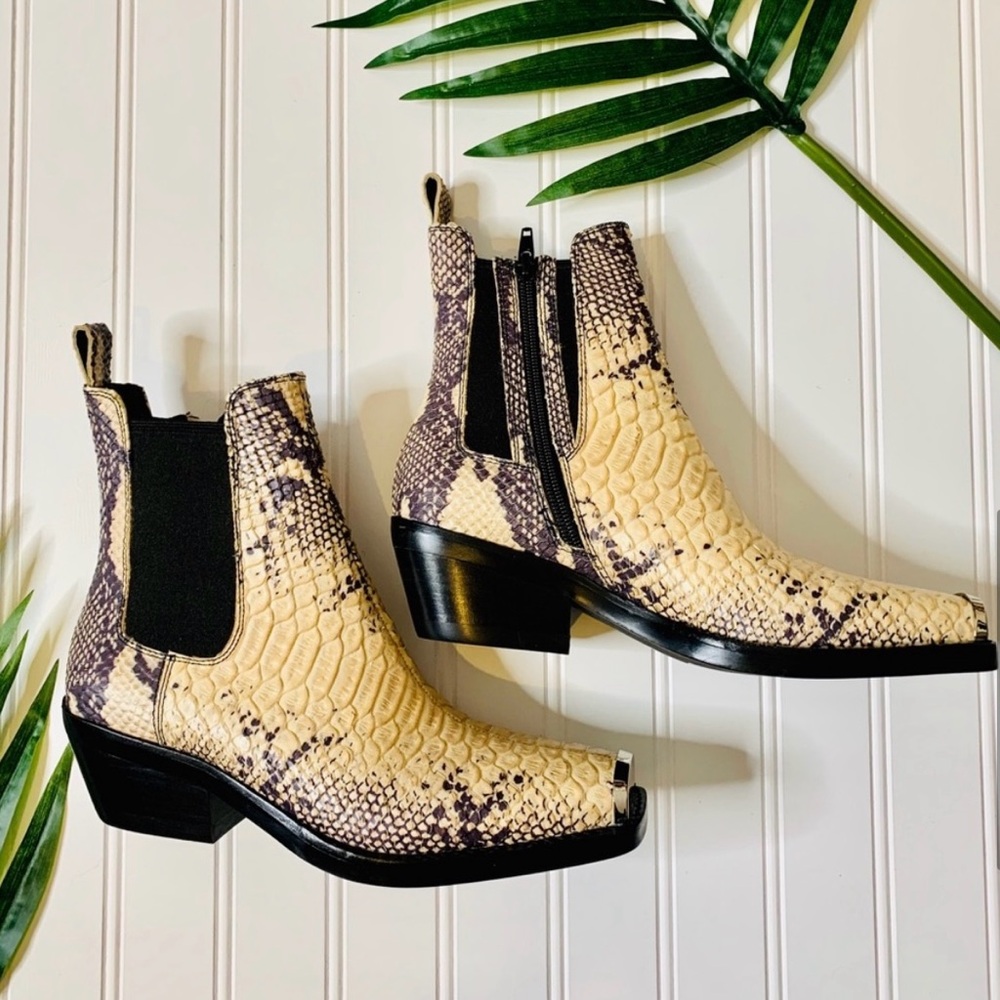 jeffrey campbell steel tip snake skin booties